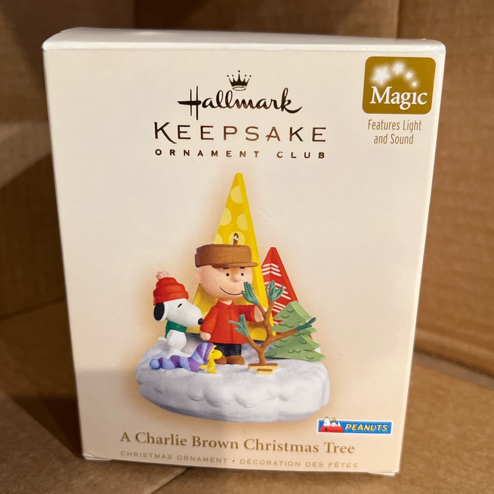 Hallmark Keepsake Ornament with Charlie Brown and Snoopy